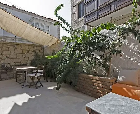 330 Boutique (adults Only) Bed & Breakfast