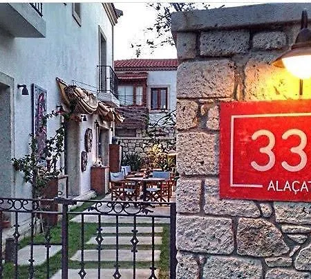 330 Boutique (adults Only) Bed and Breakfast 3*