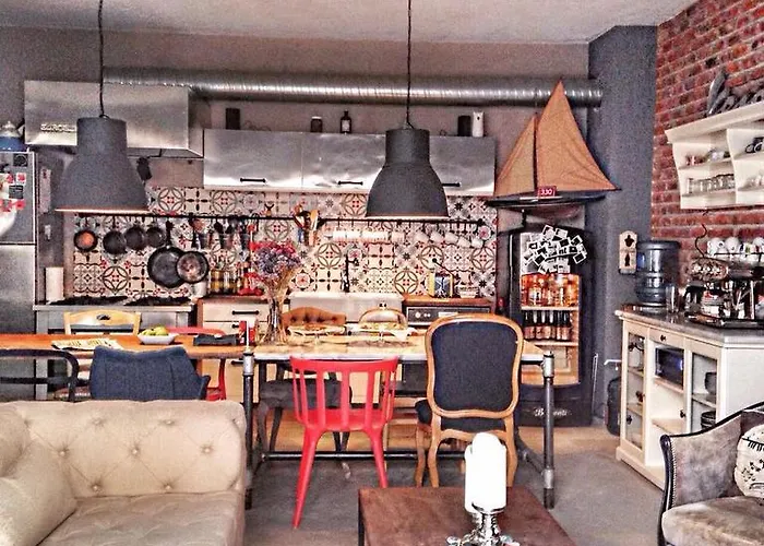 330 Boutique (adults Only)