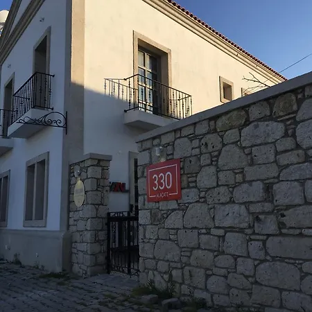 Bed & Breakfast 330 Boutique (adults Only) 3*