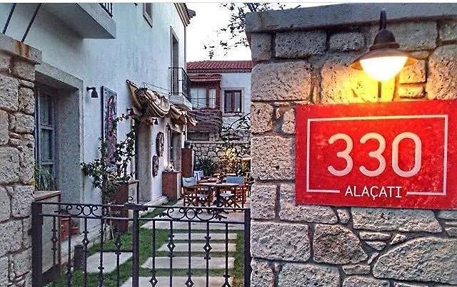 330 Boutique (adults Only) Alojamento de Acomodação e Pequeno-almoço 3*